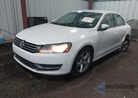 2012 Volkswagen Passat 2.5L Se from USA, damaged, VIN 1VWBP7A34CC027210